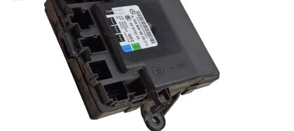 Mercedes-Benz B W245 Door control unit/module A1698206926 05072322 22044204296902