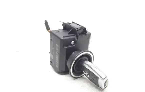 Mercedes-Benz E C207 W207 Ignition lock A2075450108