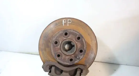 Iveco Daily 6th gen Front wheel hub spindle knuckle