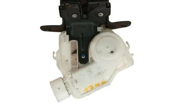 Toyota Auris E180 Tailgate lock latch