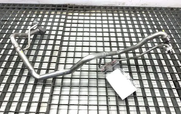 Mercedes-Benz A W176 Air conditioning (A/C) pipe/hose A2468302615