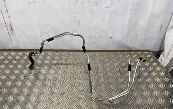 Mercedes-Benz S W221 Engine coolant pipe/hose A2218300417