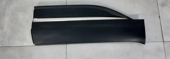 Renault Koleos II Rear door trim (molding) 808218403R