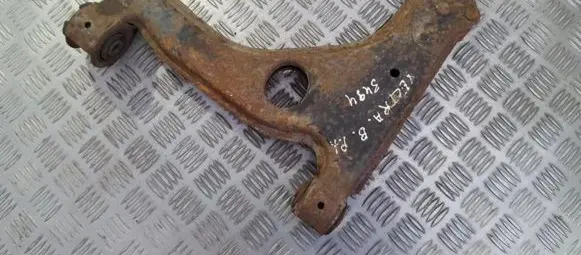 Opel Vectra B Front lower control arm/wishbone