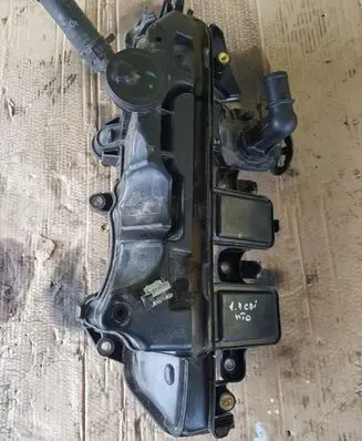 Rocker cam cover