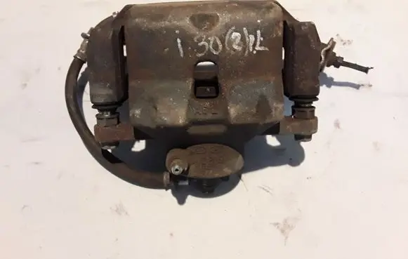 Hyundai i30 Front brake caliper 58110A6000