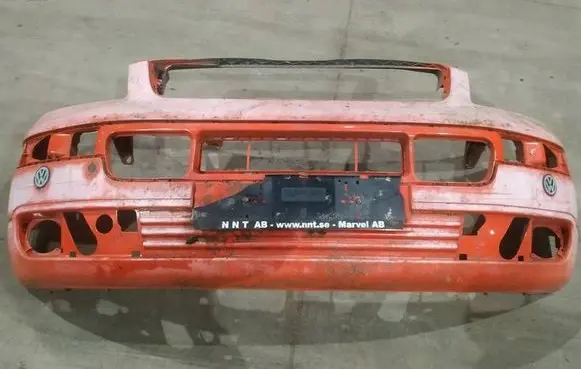 Volkswagen Transporter - Caravelle T5 Front bumper raudonas