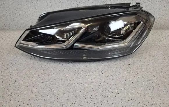 Volkswagen Golf VII Headlight/headlamp 5G1941035