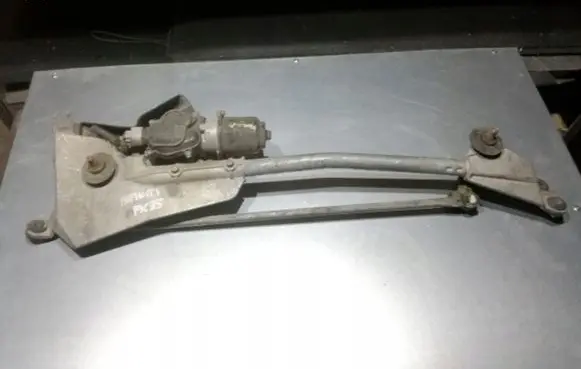 Infiniti FX Front wiper linkage and motor