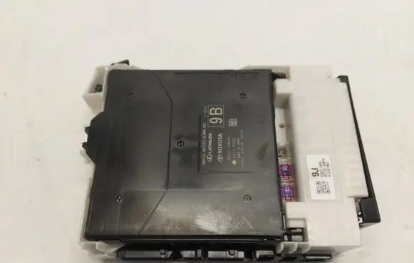 Lexus RX V Other control units/modules 89221-48640