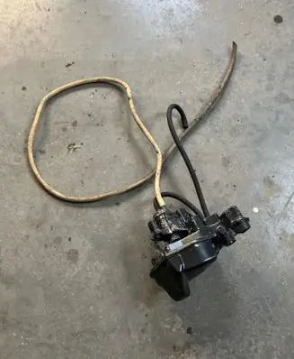 Vacuum air tank