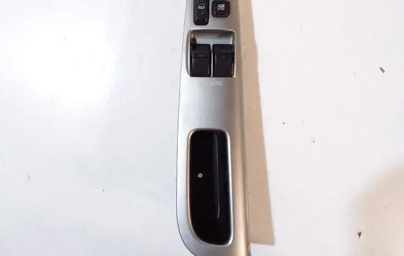 Toyota Corolla E120 E130 Electric window control switch 54355669