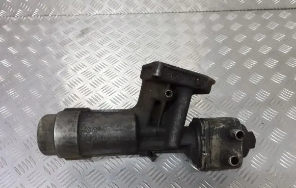 Volkswagen Sharan Oil filter mounting bracket