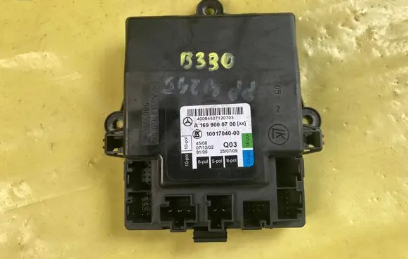 Mercedes-Benz B W245 Door control unit/module A1699000700 40084507120703 1001704000
