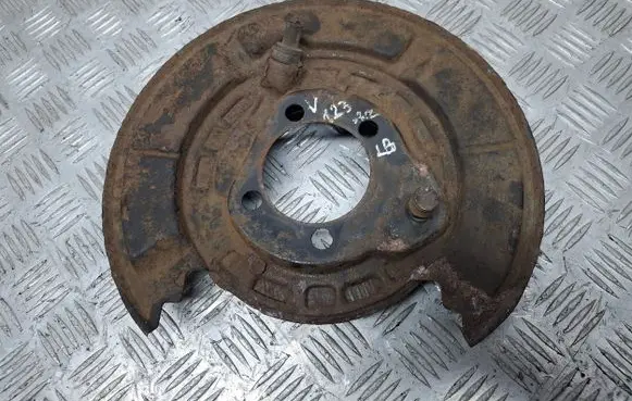Toyota Verso Rear brake disc plate dust cover 465030F040 044950F020