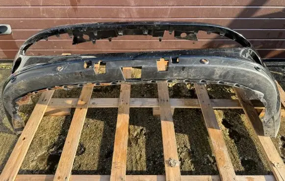 Peugeot 407 Front bumper