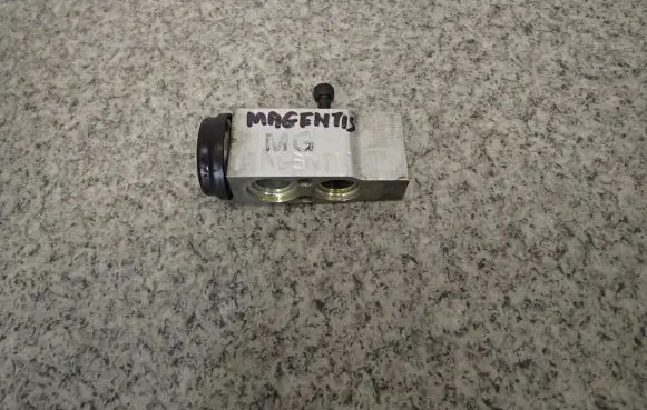 Air conditioning (A/C) expansion valve