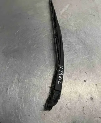 Nissan X-Trail T31 Rear wiper blade arm 39852