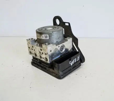 Audi A3 S3 8V ABS Pump 3Q0907379K