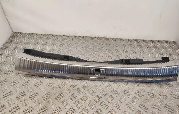 Audi A4 S4 B9 Trunk/boot sill cover protection 8W9864513