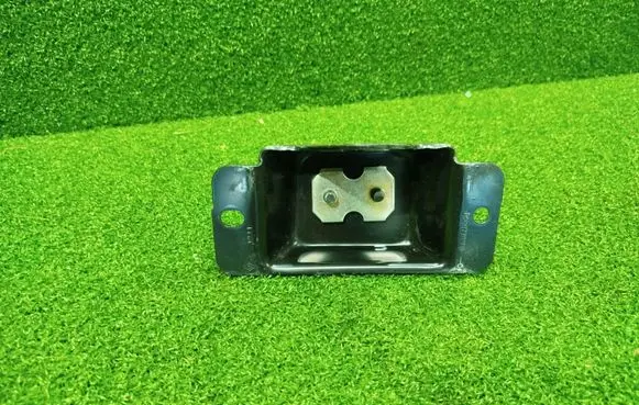 Renault Master III Rear door lock 8200778368