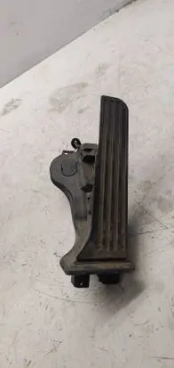 Volkswagen Jetta VI Accelerator throttle pedal 1K1721503AH 6PV93410000