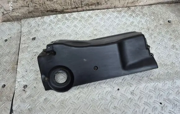 BMW 5 E39 Air filter box cover 2247443 13712247443
