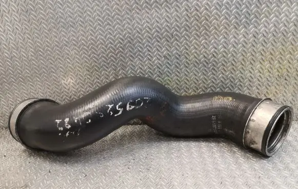 Mercedes-Benz CLK A209 C209 Intercooler hose/pipe 2095280482
