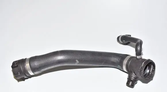 BMW 1 E81 E87 Engine coolant pipe/hose 7796869
