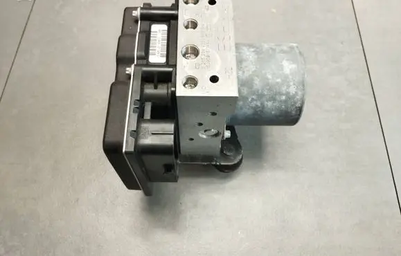 Audi A5 Sportback 8TA ABS Pump 8K0907379CP 500530106