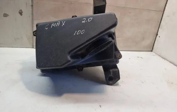 Air filter box
