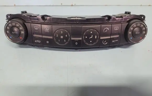 Mercedes-Benz E W211 Climate control unit 2118300385