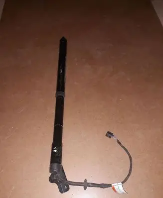 Hyundai Santa Fe Tailgate/trunk strut/damper 817712W600