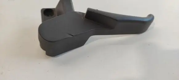 Skoda Superb B5 (3U) Engine bonnet (hood) release handle