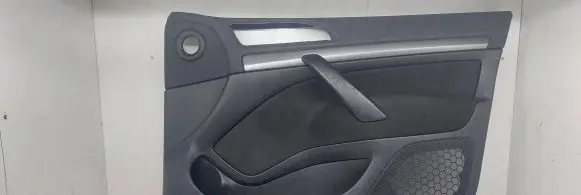 Skoda Octavia Mk2 (1Z) Front door card panel trim 1Z1867012