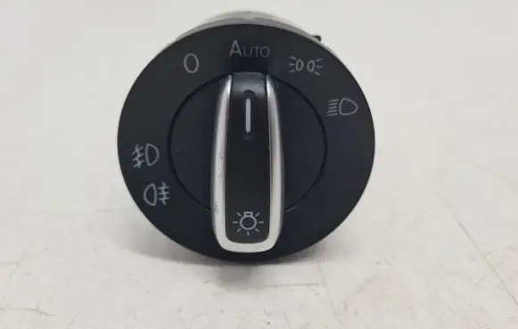 Volkswagen Tiguan Light switch 3C8941431A