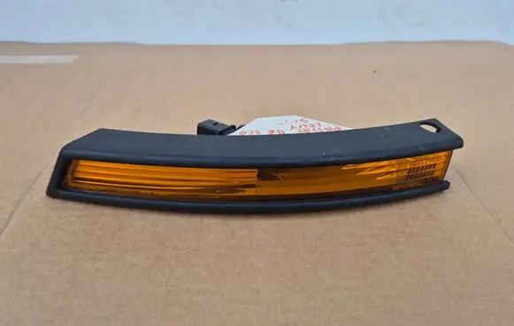 Volkswagen PASSAT B6 Front indicator light 3C0953041J