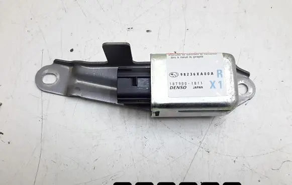 Subaru B9 Tribeca Airbag deployment crash/impact sensor 98236XA00A 1879001811