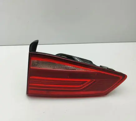 Volkswagen PASSAT B8 Tailgate rear/tail lights 3G9945094E