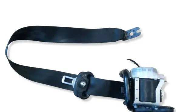 Skoda Octavia Mk3 (5E) Front seatbelt 5E0857702 NE69844