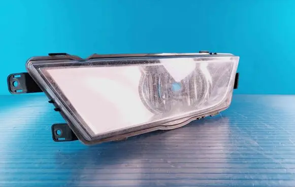 Skoda Octavia Mk3 (5E) Front fog light 5E0941699