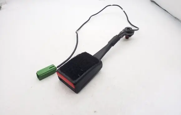Volvo V40 Front seatbelt buckle 8632604
