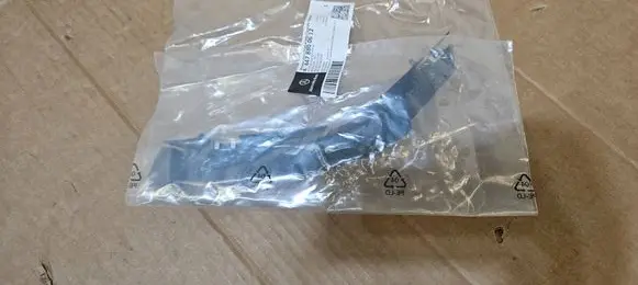 Mercedes-Benz Vito Viano W447 Front bumper mounting bracket A4478800612