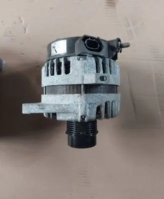 BMW 2 F22 F23 Generator/alternator 2622503