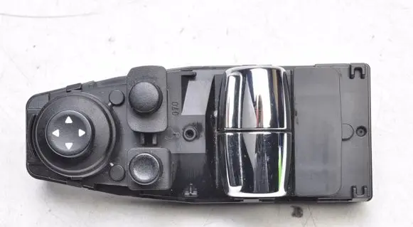 Mini Paceman (R61) Quarter vent window switch 9289627