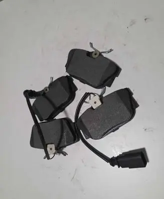 Volkswagen Transporter - Caravelle T4 Brake pads (rear) 