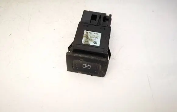 Volkswagen Golf IV Windscreen/window heater switch 1J0959621