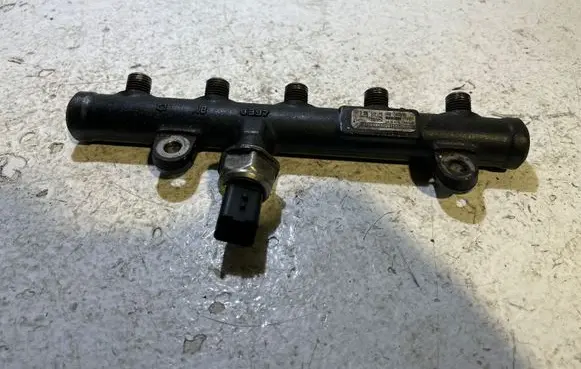 Ford S-MAX Fuel main line pipe 9681649580