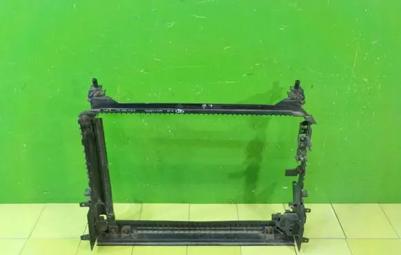 Jaguar XE other engine part GX738B588C