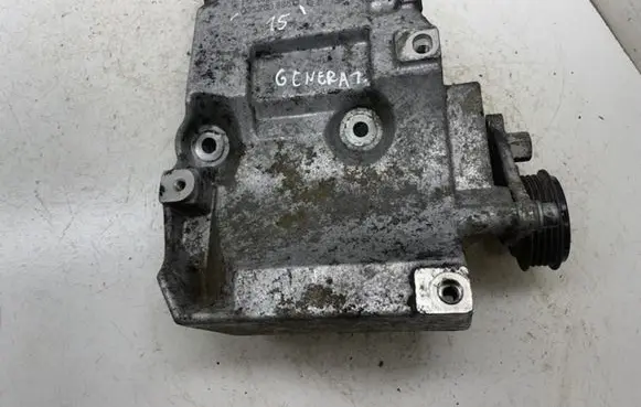 Audi A4 S4 B6 8E 8H Generator/alternator bracket 038260885C